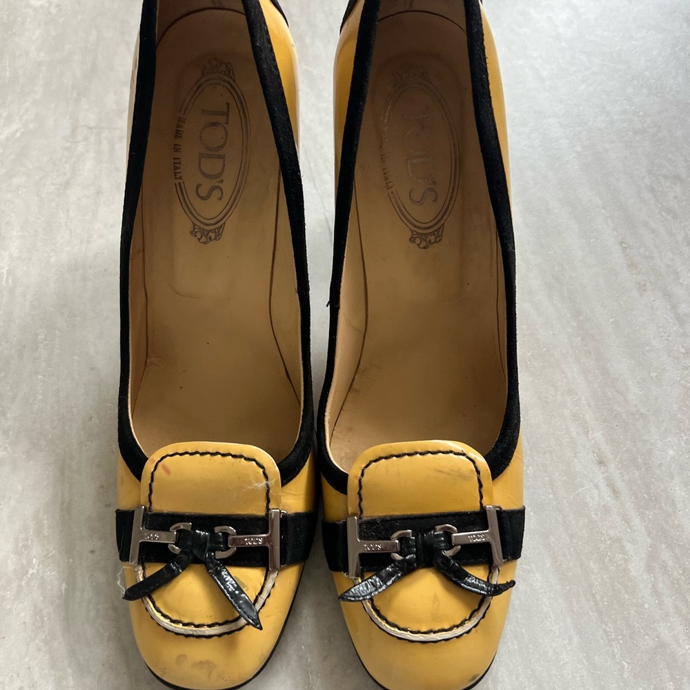 TODS size 9 patent leather heels